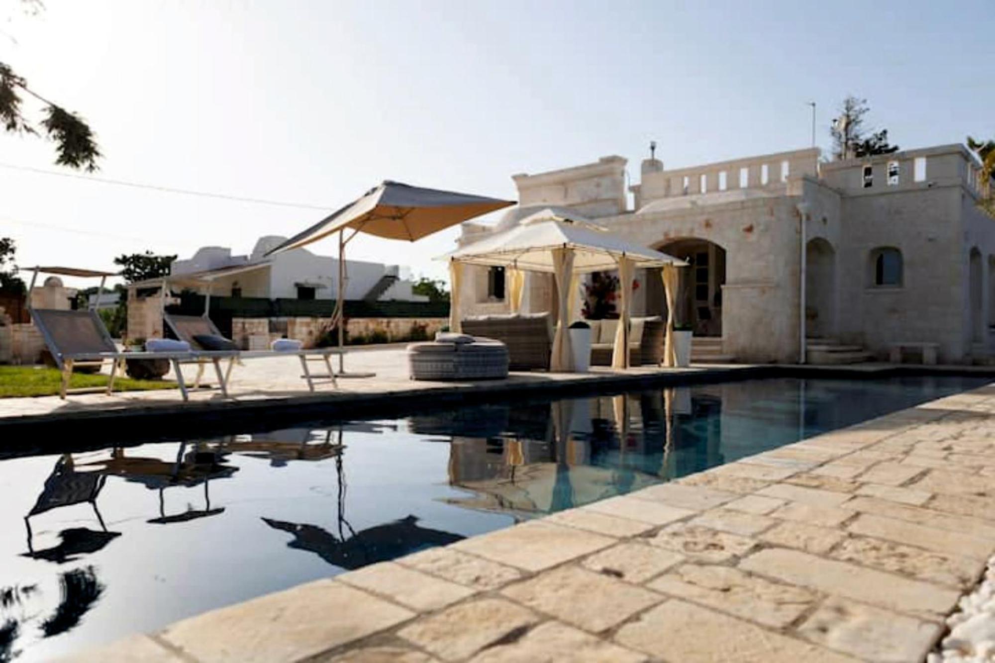 Villa Brachychiton Остуни Екстериор снимка